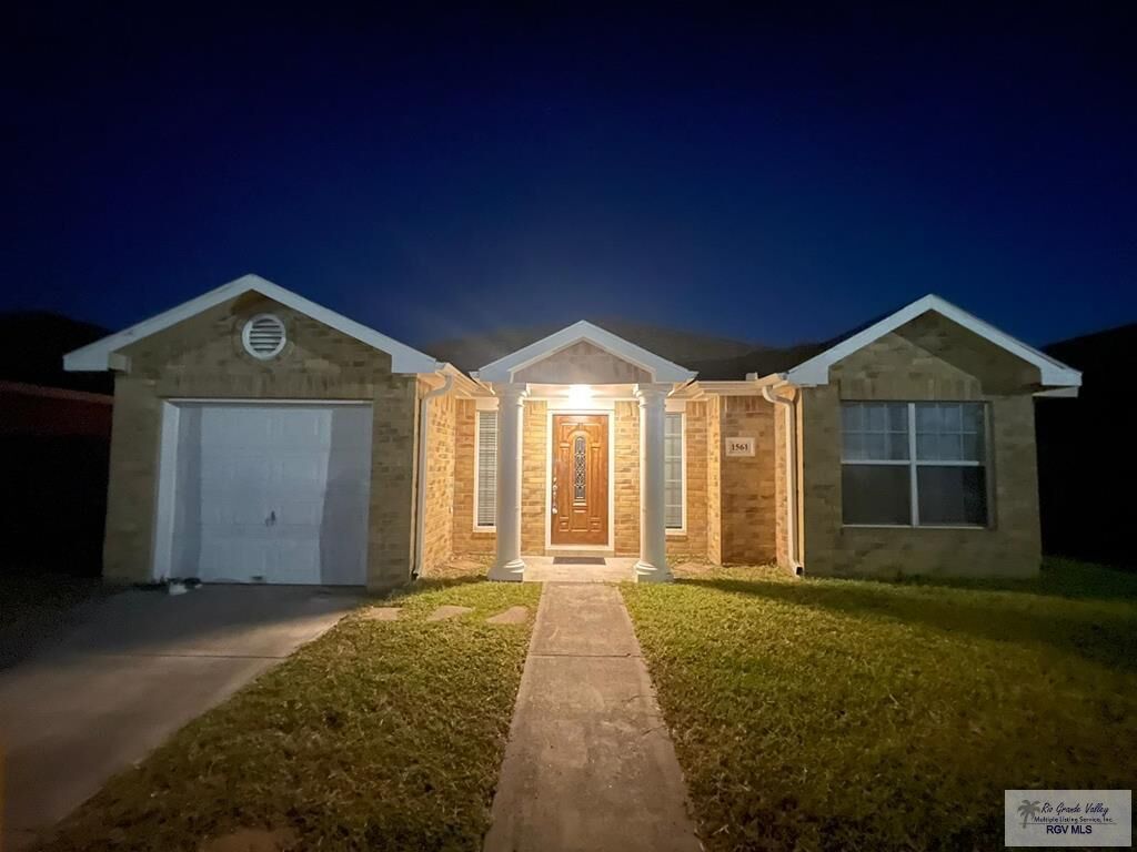 Property Photo: 1561 Res Dr. TX 78526