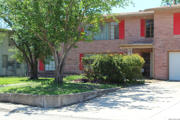 Property Photo:  206 Senisa Dr  TX 78228 