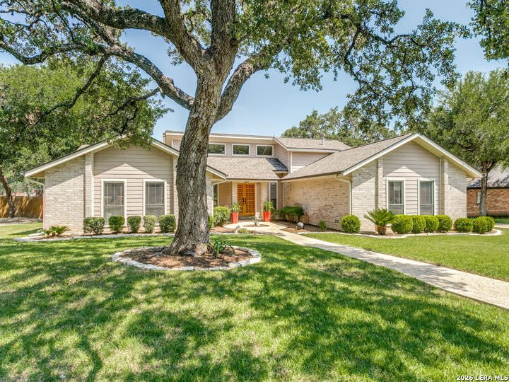 Property Photo:  426 Arch Blf  TX 78216 