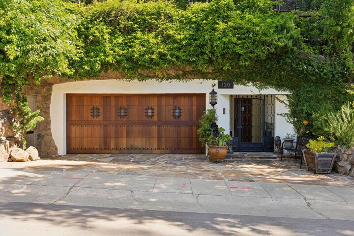 Property Photo:  120 Gramercy Drive  CA 94402 