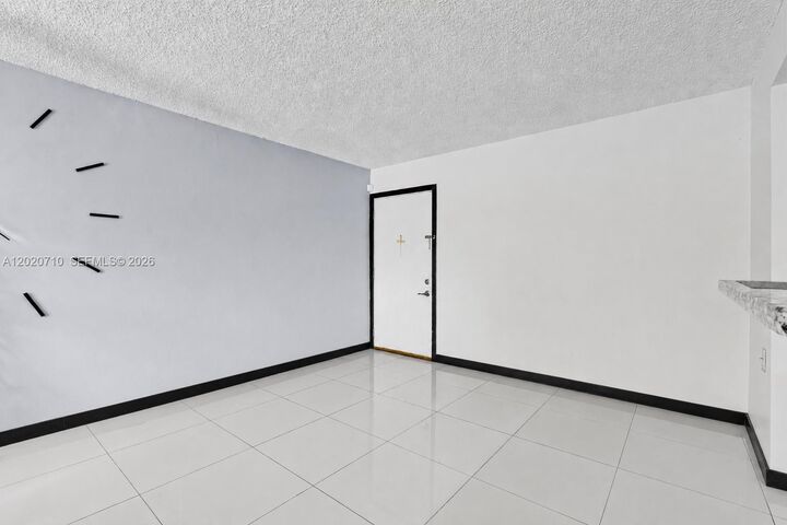 Property Photo:  15430 SW 82nd Ln 622  FL 33193 