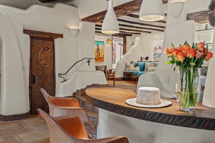 Property Photo:  905 Camino Santander  NM 87505 