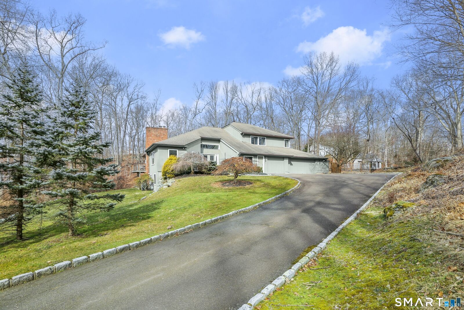 Property Photo: 166 Godfrey Road East CT 06883