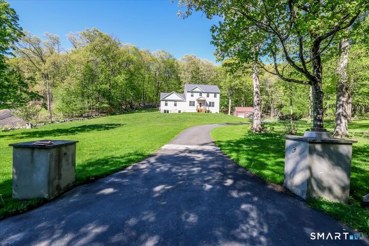 Property Photo:  44 Aunt Pattys Lane West  CT 06801 