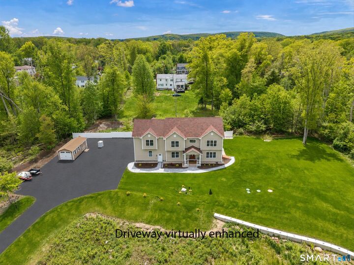Property Photo:  170 Birchwood Drive  CT 06518 