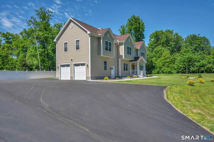 Property Photo:  170 Birchwood Drive  CT 06518 