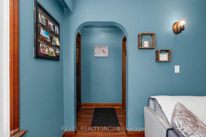 Property Photo: 2940 Old Second Road S ON L9X 1P6