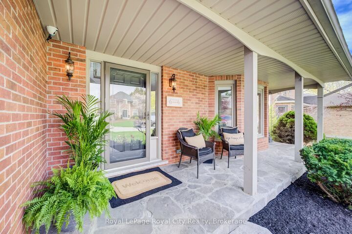 Property Photo: 15 Joann Crescent ON N0B 1S0