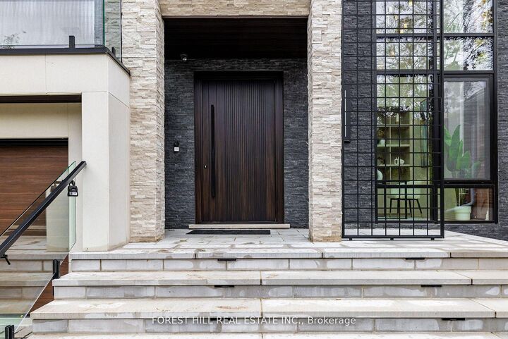 Property Photo: 184 Poyntz Avenue ON M2N 1J6