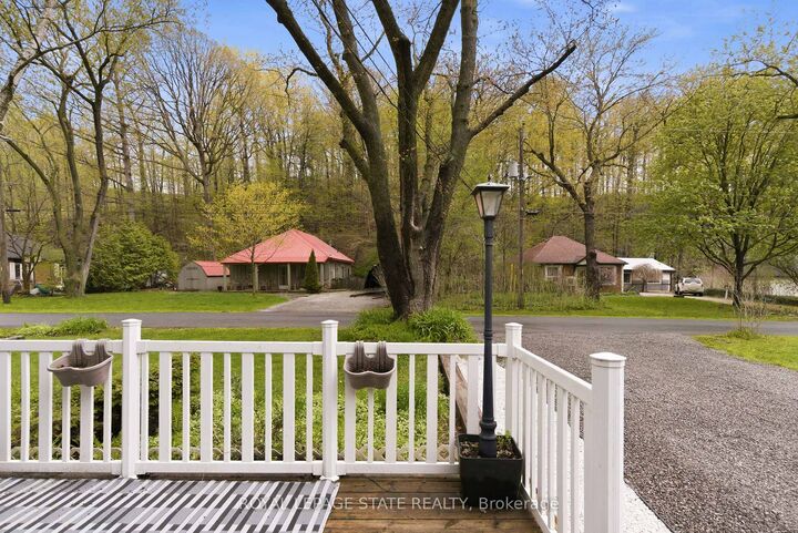 Property Photo: 1262 Hidden Valley Road ON L7P 0T5