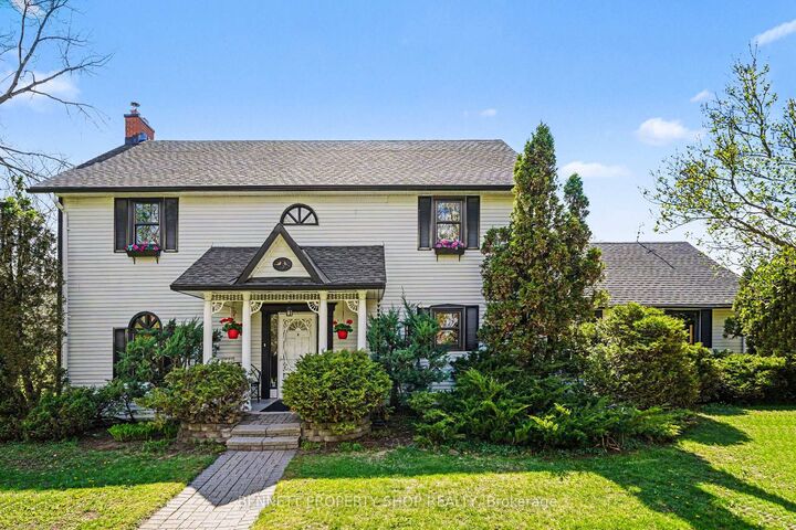 Property Photo: 5696 Manotick Main Street ON K4M 1J8