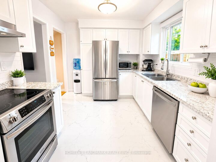 Property Photo: 39 Elma Street ON L2N 6Z2