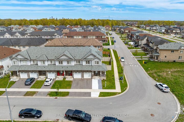 Property Photo: 7782 Dockweed Drive ON L2H 3S2