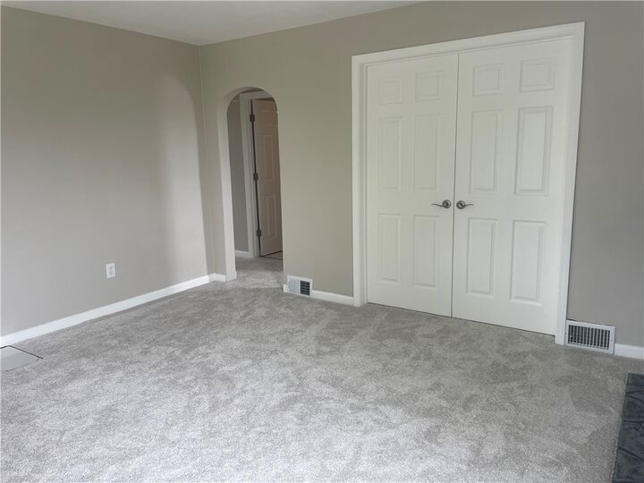 Property Photo:  2616 Kenview Dr  PA 15068 