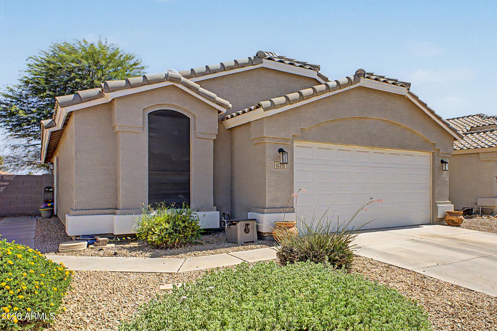 Property Photo: 15215 W Eureka Trail AZ 85374