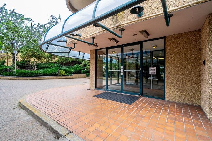 Property Photo: 1026 Queens Avenue 605 BC V3M 6B2