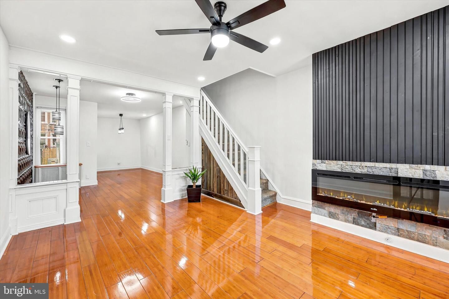 Property Photo: 3010 Aramingo Avenue PA 19134