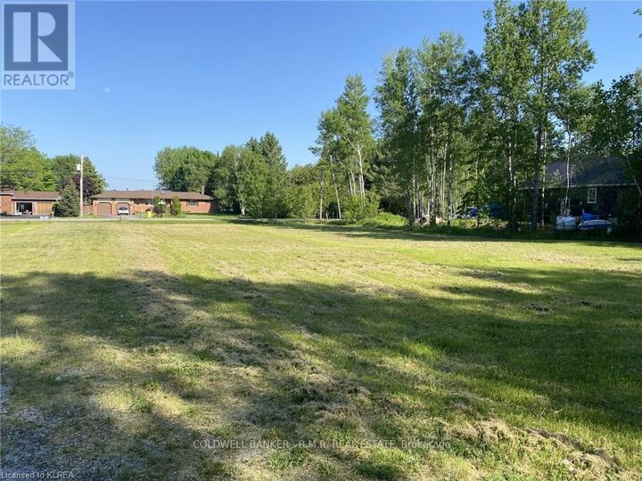 Property Photo:  Lot 10 Pinewood Boulevard  ON K0M 2T0 