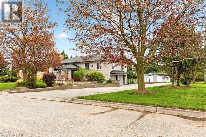 Property Photo:  20 Hartfield Drive  ON N1H 6J2 