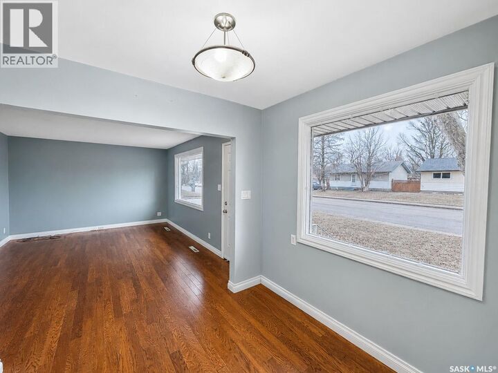 Property Photo:  1424 Goshen Place  SK S6V 0R8 