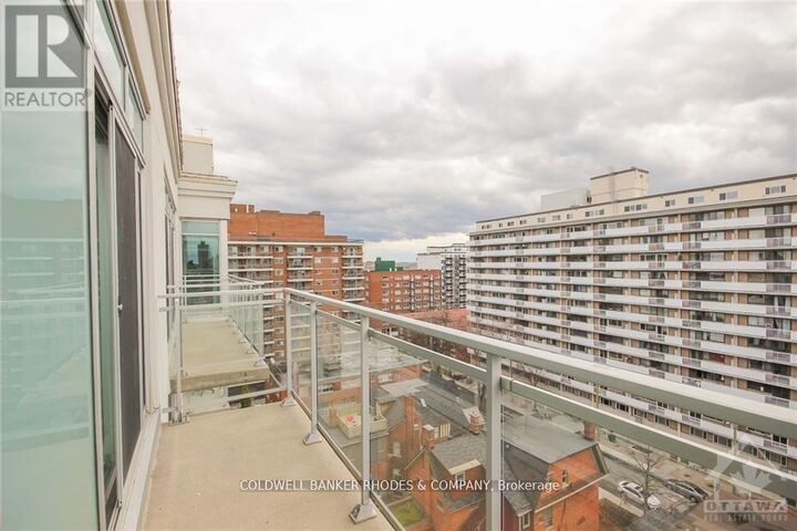 Property Photo:  138 Somerset Street 1111  ON K2P 0A3 
