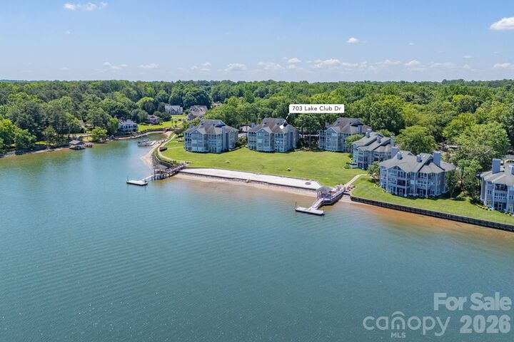 Property Photo: 703 Lake Club Drive SC 29732
