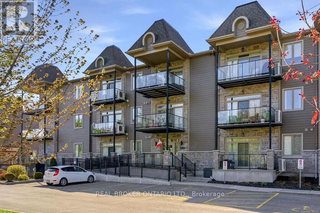 Property Photo:  200 Equinox Drive 206  ON K6A 2R2 