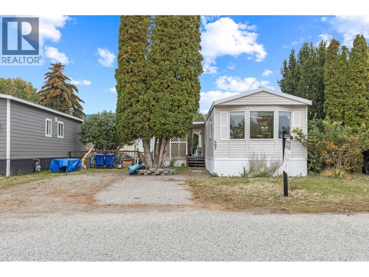 Property Photo:  2005 Boucherie Road 27  BC V4T 1R4 
