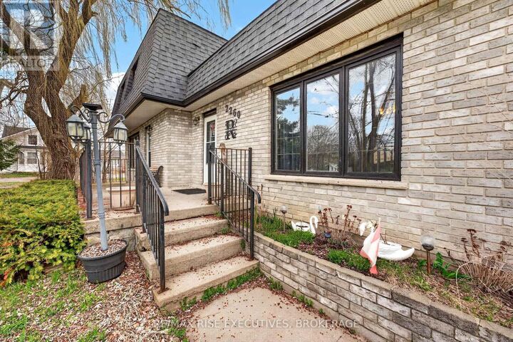 Property Photo: 2260 Sydenham Road ON K0H 1M0