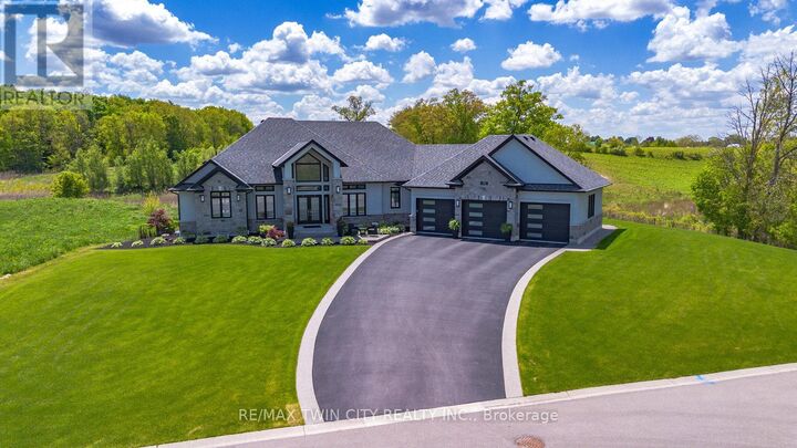 Property Photo:  41 Ruijs Boulevard  ON N3T 0E1 