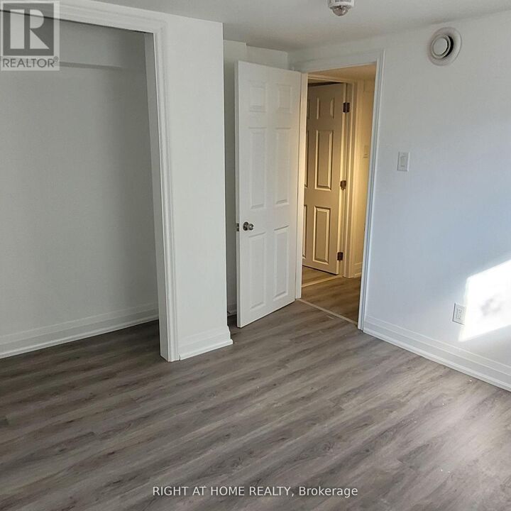 Property Photo:  202 Cadillac Avenue South Lower  ON L1H 5Z7 