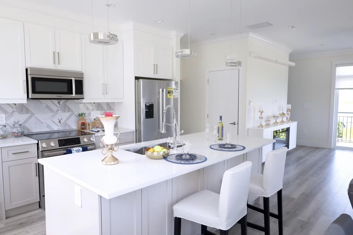 Property Photo:  8181 135A Street 4  BC V3W 3N8 