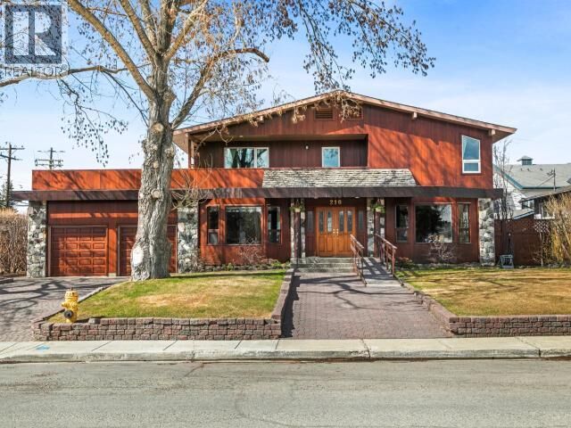 Property Photo: 210 Rogers Street YT Y1A 1X2