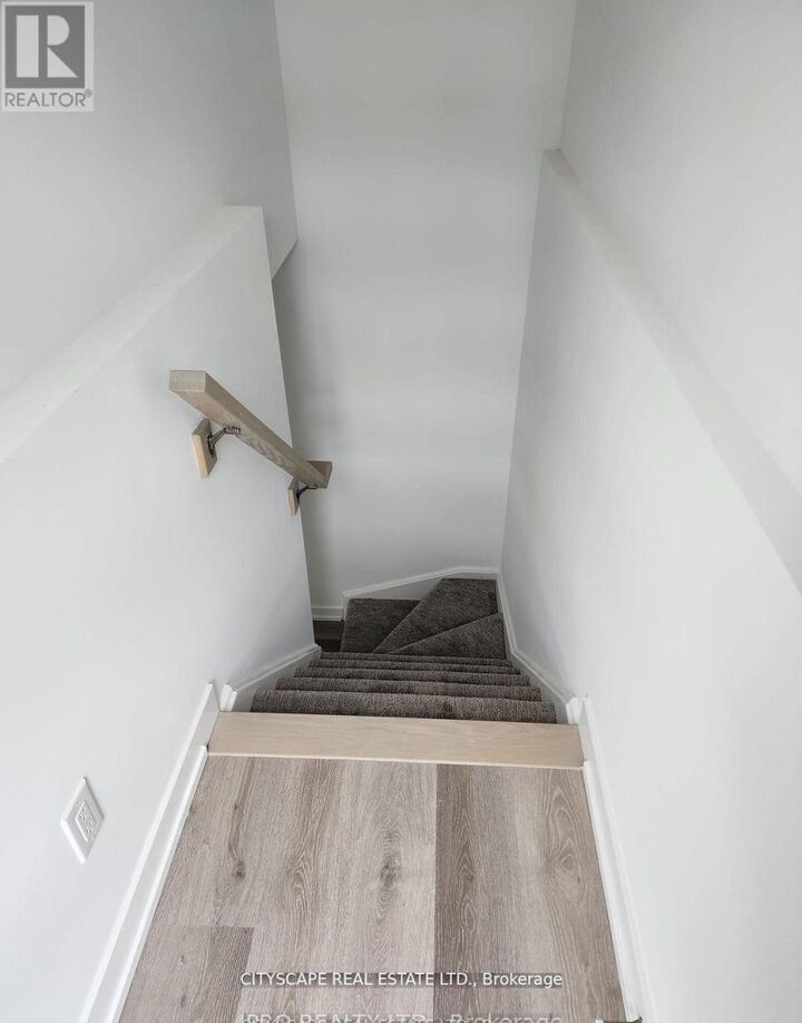 Property Photo:  4263 Fourth Avenue 814  ON L2E 0C2 
