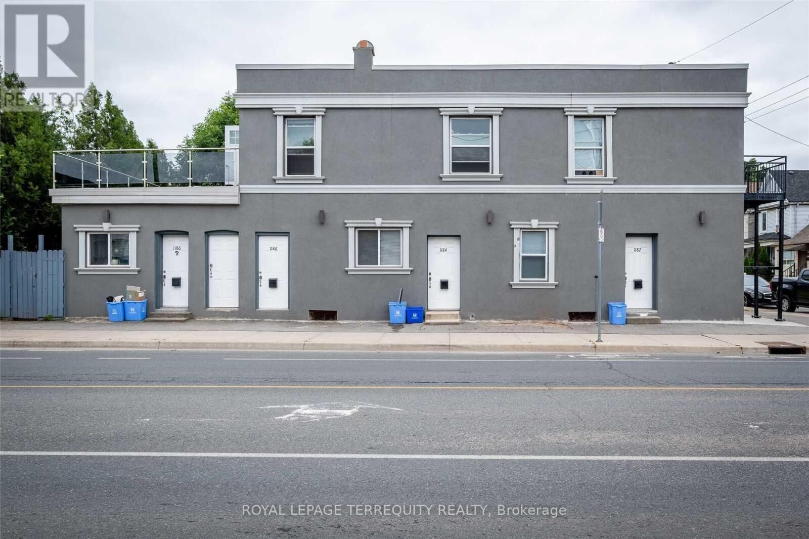 Property Photo:  1184 Cannon Street East  ON L8L 2K3 