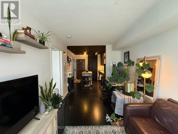 Property Photo: 15 Iceboat Terrace 837 ON M5V 4A5
