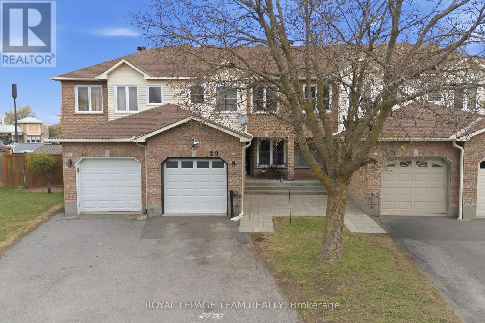 Property Photo:  29 Grenadier Way  ON K2J 4L3 