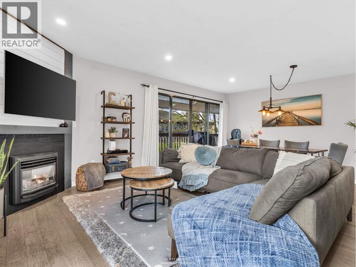 Property Photo:  708 Eighth Avenue 303  BC V3M 2R3 