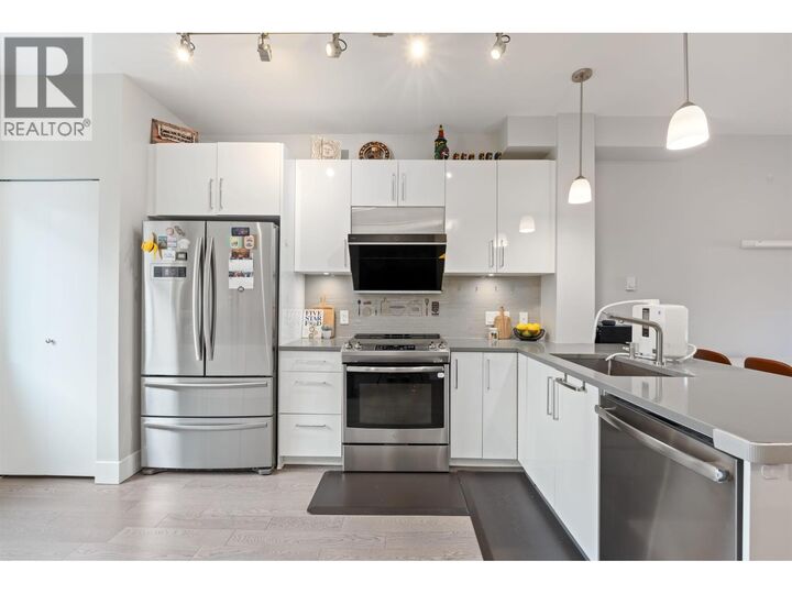 Property Photo: 2260 Gilley Road 27 BC V6V 1E4