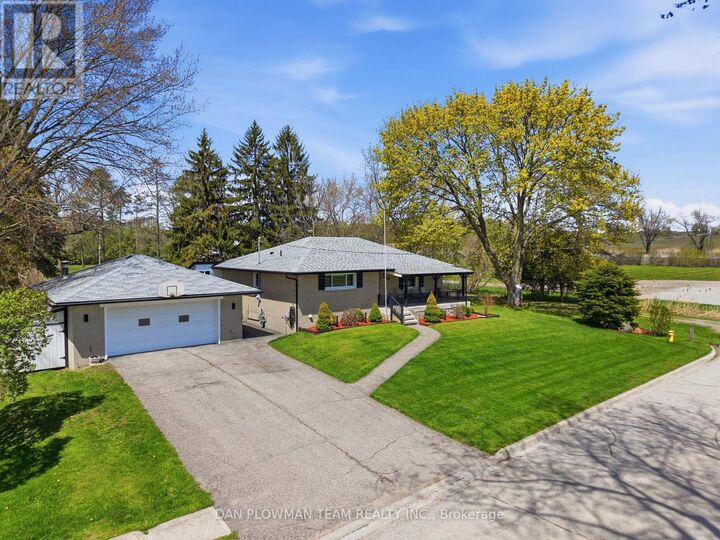 Property Photo:  50 Centreview Street  ON L1C 2Y3 