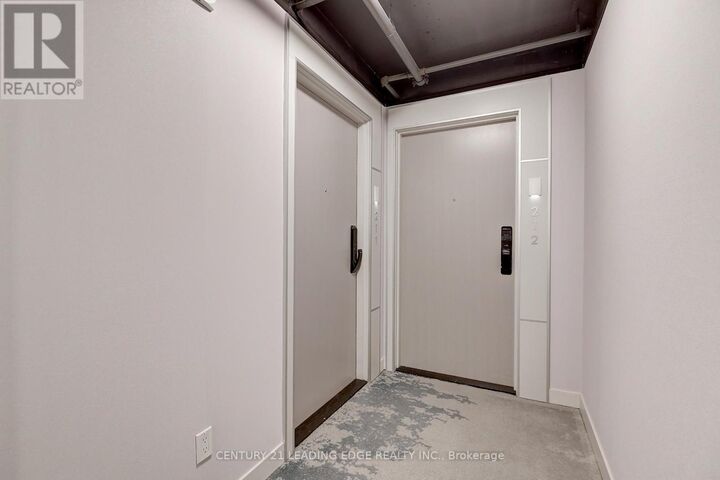 Property Photo:  3200 Dakota Common B211  ON L7M 2A7 
