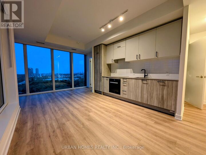 Property Photo:  5 Quarrington Lane 2209  ON M3C 1H7 