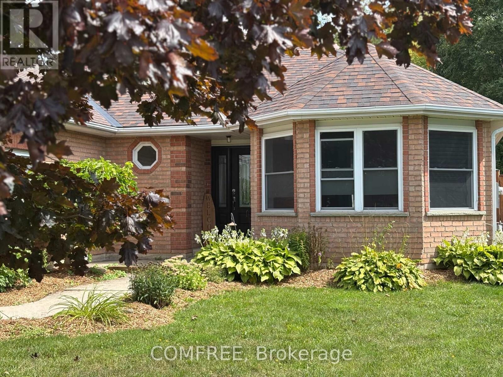 Property Photo:  25 McGregor Court  ON N0C 1B0 