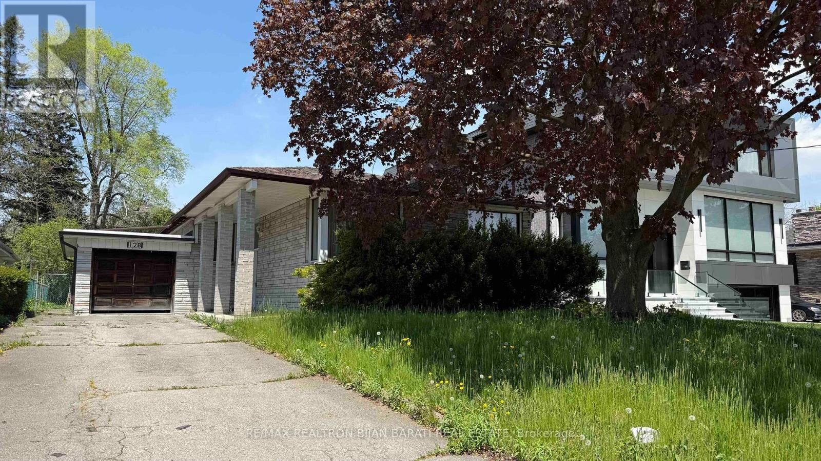 Property Photo:  128 Santa Barbara Road  ON M2N 2C5 