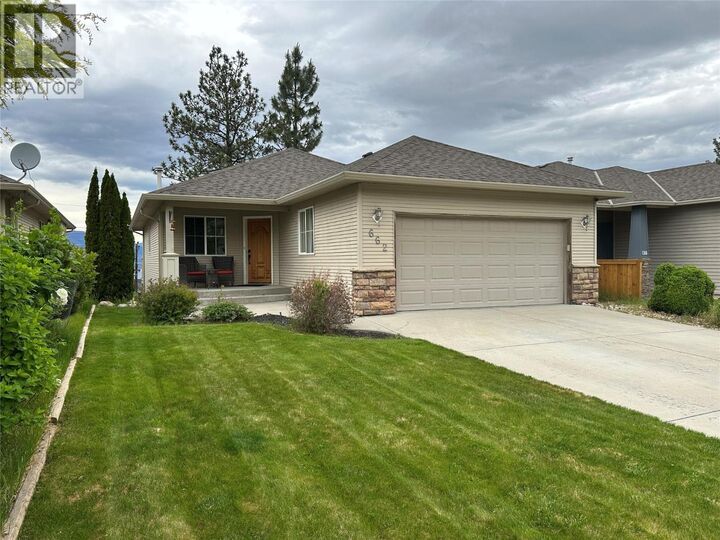 662 South Crest Drive — photo 1