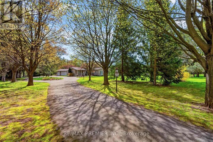 Property Photo:  41 Green Valley Court  ON L0J 1C0 