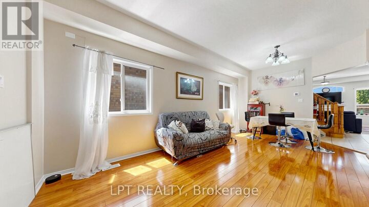 Property Photo: 30 Ranchero Drive ON L7A 3C6