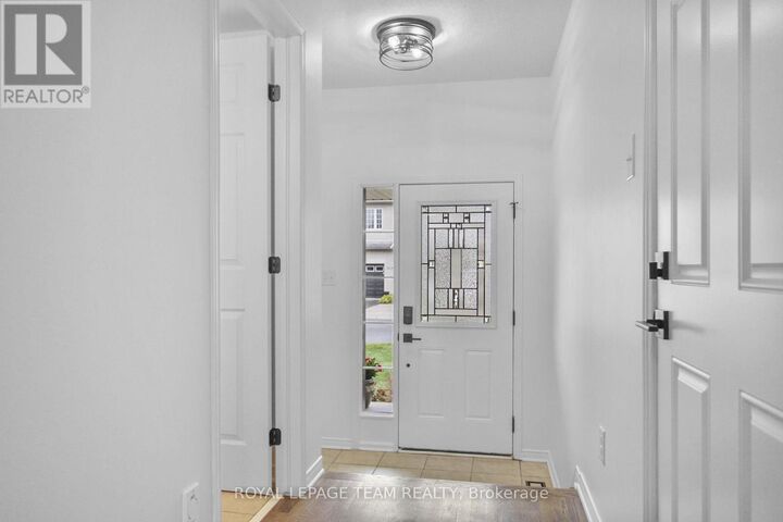 Property Photo: 212 Lamplighters Drive ON K2J 0K7