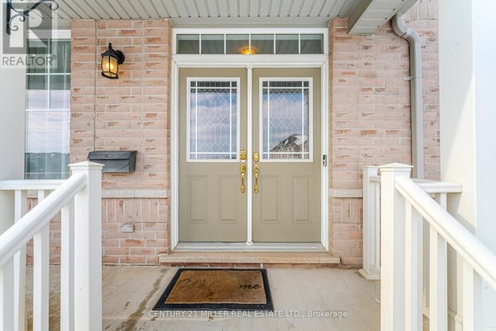 Property Photo:  2025 Trawden Way  ON L6M 0M2 