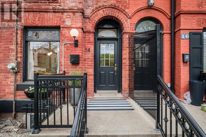 Property Photo:  14 Austin Avenue  ON M4M 1V6 